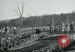 Standbild Ersten Weltkrieg American Expeditionary Force Friedhof Bois de Etraye Frankreich, 1918, aus Sekunde 18 historischem Filmmaterial Videoclip 65675026366