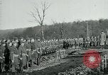 Standbild Ersten Weltkrieg American Expeditionary Force Friedhof Bois de Etraye Frankreich, 1918, aus Sekunde 19 historischem Filmmaterial Videoclip 65675026366