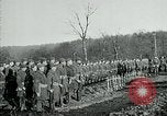 Standbild Ersten Weltkrieg American Expeditionary Force Friedhof Bois de Etraye Frankreich, 1918, aus Sekunde 20 historischem Filmmaterial Videoclip 65675026366