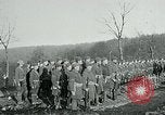 Standbild Ersten Weltkrieg American Expeditionary Force Friedhof Bois de Etraye Frankreich, 1918, aus Sekunde 22 historischem Filmmaterial Videoclip 65675026366