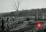 Standbild Ersten Weltkrieg American Expeditionary Force Friedhof Bois de Etraye Frankreich, 1918, aus Sekunde 28 historischem Filmmaterial Videoclip 65675026366