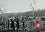 Standbild Ersten Weltkrieg American Expeditionary Force Friedhof Bois de Etraye Frankreich, 1918, aus Sekunde 35 historischem Filmmaterial Videoclip 65675026366