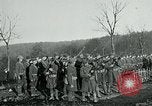 Standbild Ersten Weltkrieg American Expeditionary Force Friedhof Bois de Etraye Frankreich, 1918, aus Sekunde 37 historischem Filmmaterial Videoclip 65675026366