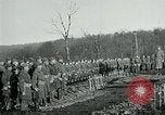 Standbild Ersten Weltkrieg American Expeditionary Force Friedhof Bois de Etraye Frankreich, 1918, aus Sekunde 48 historischem Filmmaterial Videoclip 65675026366