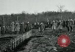 Standbild Ersten Weltkrieg American Expeditionary Force Friedhof Bois de Etraye Frankreich, 1918, aus Sekunde 54 historischem Filmmaterial Videoclip 65675026366