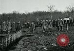 Standbild Ersten Weltkrieg American Expeditionary Force Friedhof Bois de Etraye Frankreich, 1918, aus Sekunde 61 historischem Filmmaterial Videoclip 65675026366