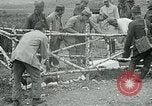 Standbild Grab von Lieutenant Quentin Roosevelt Frankreich, 1918, aus Sekunde 9 historischem Filmmaterial Videoclip 65675026373