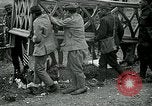 Standbild Grab von Lieutenant Quentin Roosevelt Frankreich, 1918, aus Sekunde 35 historischem Filmmaterial Videoclip 65675026373