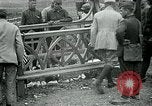 Standbild Grab von Lieutenant Quentin Roosevelt Frankreich, 1918, aus Sekunde 54 historischem Filmmaterial Videoclip 65675026373