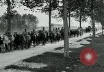 Immagine di Funzionamento in Aisne Montmirail Francia, 1918, secondo 9 filmato di repertorio 65675026375