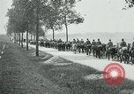 Immagine di Funzionamento in Aisne Montmirail Francia, 1918, secondo 20 filmato di repertorio 65675026375