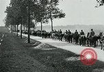 Immagine di Funzionamento in Aisne Montmirail Francia, 1918, secondo 23 filmato di repertorio 65675026375