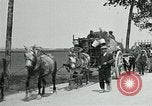 Standbild Aisne Betrieb zivilen Flüchtlingen Ersten Weltkrieg Montmirail Frankreich, 1918, aus Sekunde 30 historischem Filmmaterial Videoclip 65675026376
