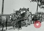Standbild Aisne Betrieb zivilen Flüchtlingen Ersten Weltkrieg Montmirail Frankreich, 1918, aus Sekunde 34 historischem Filmmaterial Videoclip 65675026376
