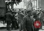 Standbild Aisne Betrieb verletzte Soldaten Ersten Weltkrieg Montmirail Frankreich, 1918, aus Sekunde 29 historischem Filmmaterial Videoclip 65675026379