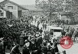 Standbild Aisne Betrieb verletzte Soldaten Ersten Weltkrieg Montmirail Frankreich, 1918, aus Sekunde 31 historischem Filmmaterial Videoclip 65675026379