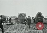 Standbild US Army in Aisne Marne Betrieb Fresnes FRANKREICH, 1918, aus Sekunde 30 historischem Filmmaterial Videoclip 65675026387