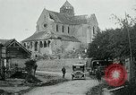 Immagine di Shell-cattedrale danneggiata La Ferte-sous-Jouarre Francia, 1918, secondo 3 filmato di repertorio 65675026408