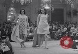 Image fashion show Florence Italie, 1967, de la seconde 11 séquences d'archives historiques vidéo 65675026415