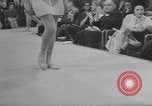 Image fashion show Florence Italie, 1967, de la seconde 29 séquences d'archives historiques vidéo 65675026415