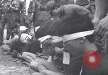 Image Viet Cong prisonniers et patients Saigon Vietnam, 1967, de la seconde 31 séquences d'archives historiques vidéo 65675026424