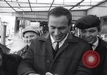 Standbild russische Crew San Francisco California USA, 1967, aus Sekunde 17 historischem Filmmaterial Videoclip 65675026426