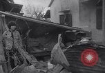 Standbild Schale Schaden Vietnam, 1967, aus Sekunde 33 historischem Filmmaterial Videoclip 65675026427