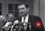 Standbild William Ramsey Clark Washington DC USA, 1967, aus Sekunde 29 historischem Filmmaterial Videoclip 65675026430