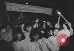 Standbild Viet Flüchtlinge protestieren Saigon Vietnam, 1967, aus Sekunde 10 historischem Filmmaterial Videoclip 65675026433
