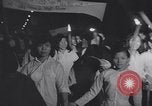 Standbild Viet Flüchtlinge protestieren Saigon Vietnam, 1967, aus Sekunde 11 historischem Filmmaterial Videoclip 65675026433