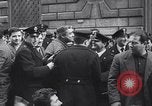 Standbild Protest Rom Italien, 1967, aus Sekunde 14 historischem Filmmaterial Videoclip 65675026435