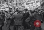 Standbild Protest Rom Italien, 1967, aus Sekunde 26 historischem Filmmaterial Videoclip 65675026435