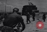 Standbild religiöse Dienste Vietnam, 1967, aus Sekunde 28 historischem Filmmaterial Videoclip 65675026437