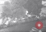Immagine di Pier sul fuoco Staten Island New York USA, 1967, secondo 12 filmato di repertorio 65675026438