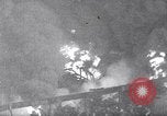 Immagine di Pier sul fuoco Staten Island New York USA, 1967, secondo 14 filmato di repertorio 65675026438