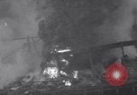 Immagine di Pier sul fuoco Staten Island New York USA, 1967, secondo 33 filmato di repertorio 65675026438