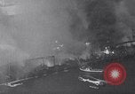 Immagine di Pier sul fuoco Staten Island New York USA, 1967, secondo 38 filmato di repertorio 65675026438