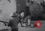 Image les étudiants de protestation Aden South Arabia, 1967, de la seconde 48 séquences d'archives historiques vidéo 65675026439