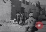Image les étudiants de protestation Aden South Arabia, 1967, de la seconde 49 séquences d'archives historiques vidéo 65675026439