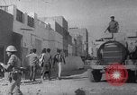 Image les étudiants de protestation Aden South Arabia, 1967, de la seconde 52 séquences d'archives historiques vidéo 65675026439