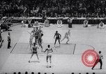 Image Par rapport à l'UCLA college basketball 1967 Dayton Louisville Kentucky USA, 1967, de la seconde 41 séquences d'archives historiques vidéo 65675026442