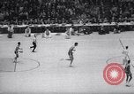 Image Par rapport à l'UCLA college basketball 1967 Dayton Louisville Kentucky USA, 1967, de la seconde 46 séquences d'archives historiques vidéo 65675026442