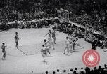 Image Par rapport à l'UCLA college basketball 1967 Dayton Louisville Kentucky USA, 1967, de la seconde 59 séquences d'archives historiques vidéo 65675026442