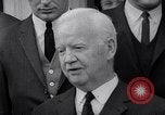 Immagine di Lyndon B Johnson Bonn Germania, 1967, secondo 13 filmato di repertorio 65675026446