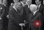 Immagine di Lyndon B Johnson Bonn Germania, 1967, secondo 15 filmato di repertorio 65675026446
