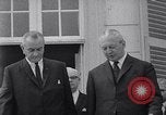 Immagine di Lyndon B Johnson Bonn Germania, 1967, secondo 24 filmato di repertorio 65675026446