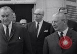 Immagine di Lyndon B Johnson Bonn Germania, 1967, secondo 29 filmato di repertorio 65675026446