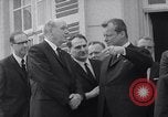 Immagine di Lyndon B Johnson Bonn Germania, 1967, secondo 31 filmato di repertorio 65675026446