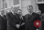 Immagine di Lyndon B Johnson Bonn Germania, 1967, secondo 32 filmato di repertorio 65675026446