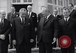Immagine di Lyndon B Johnson Bonn Germania, 1967, secondo 36 filmato di repertorio 65675026446